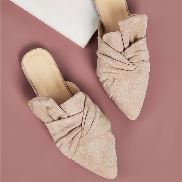 SHEIN Shoes - Brand New SHEIN FLAT MULES